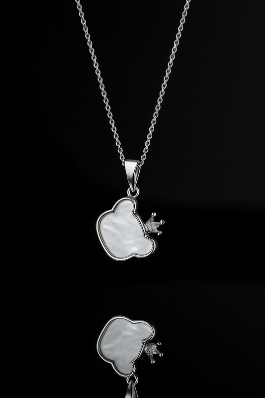 Luna Heart – Rhodium-Plated Mother-of-Pearl Pendant Necklace