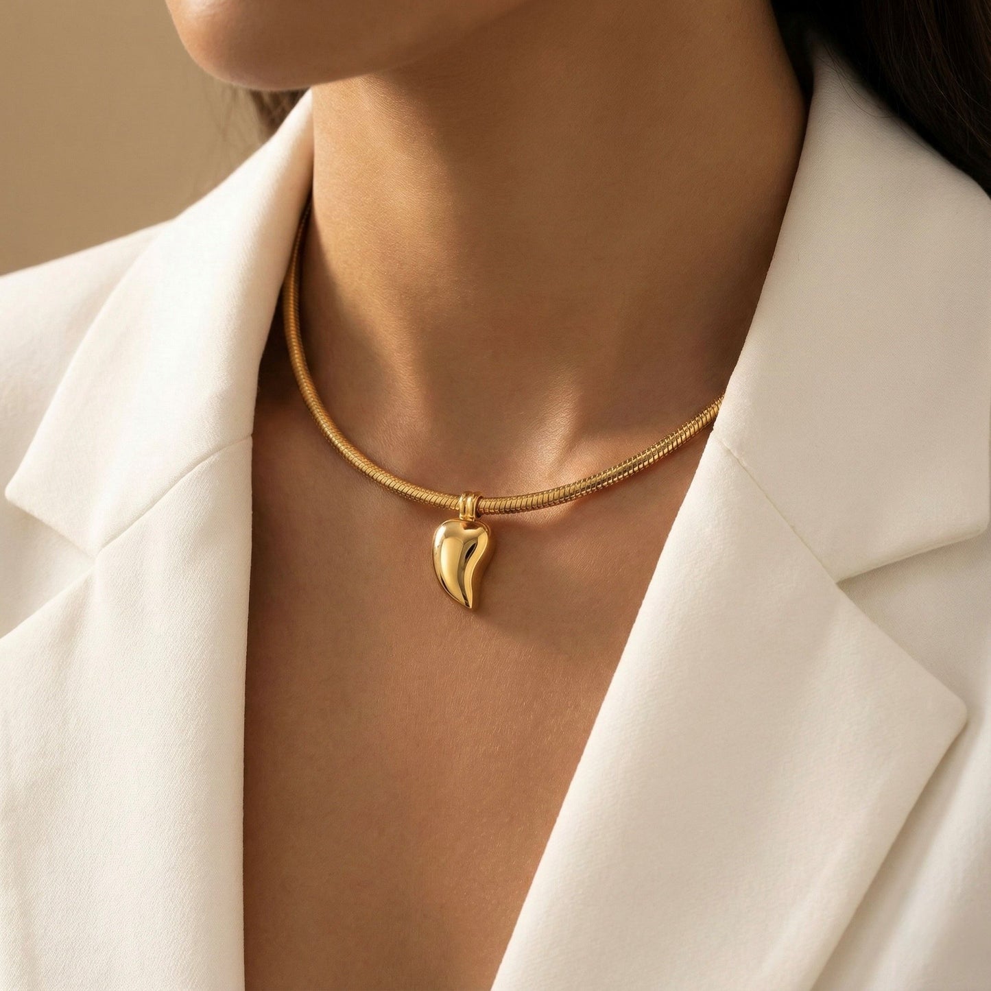Sculpted Teardrop Magnetic 18k Gold Plated Choker